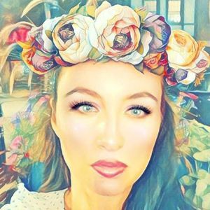 Meet your Posher, Eva